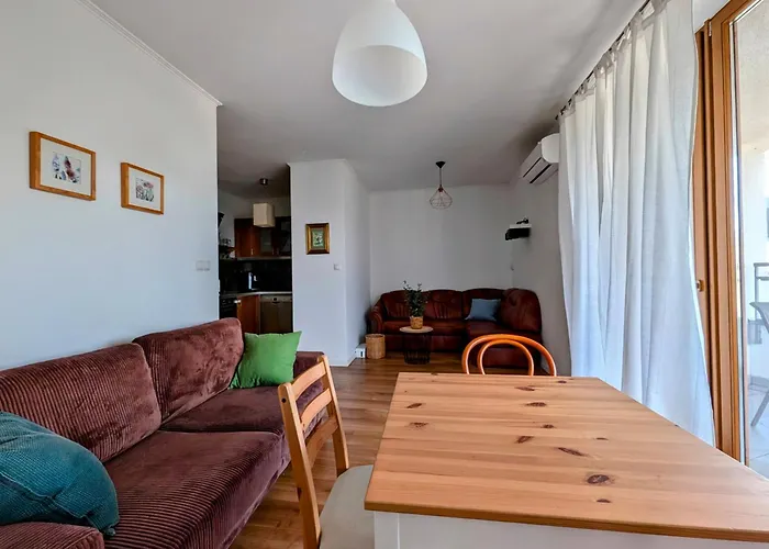 Dworska 1b By Homeprime *