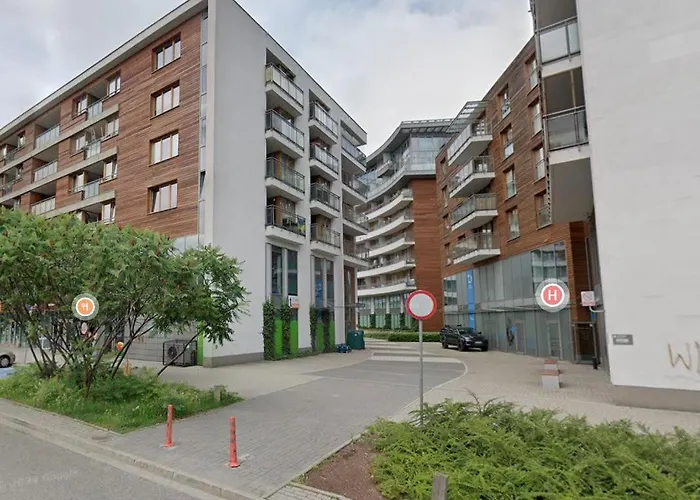 Dworska 1b By Homeprime