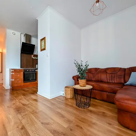 Dworska 1b By Homeprime Kraków