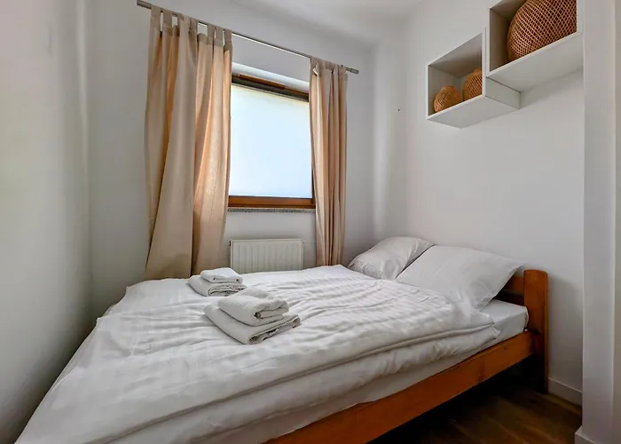 Dworska 1b By Homeprime